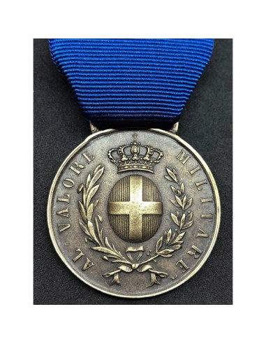 Military valor medal