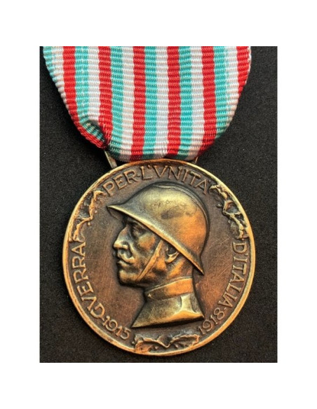 La guerre de l'Italie en 1915 -Autriche médaille d'or