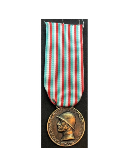 La guerre de l'Italie en 1915 -Autriche médaille d'or