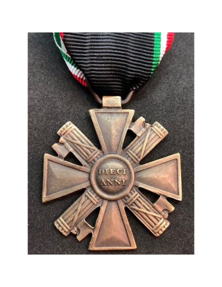 MVSN long service medal
