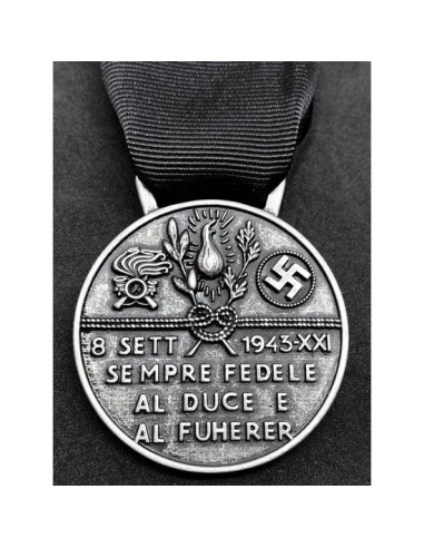 SS 1ᵉ Bersaglieri volunteer brigade medal