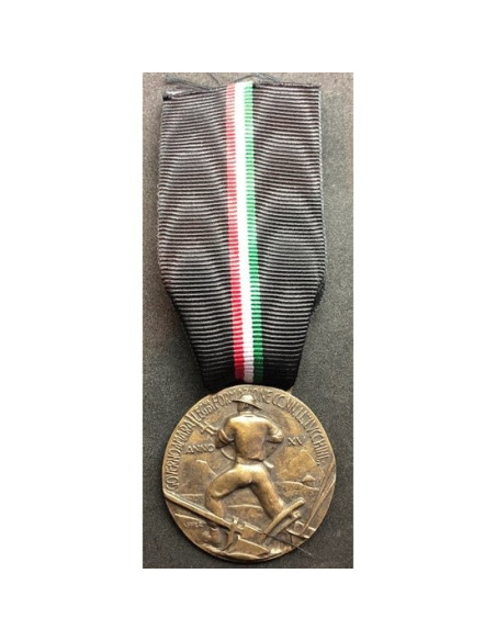 Médaille Fascistes travailleurs