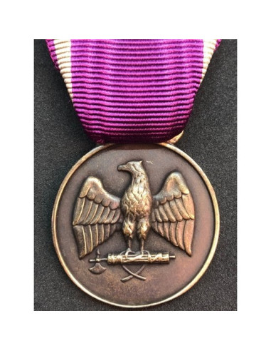 ordre civil de la médaille d'aigle romain