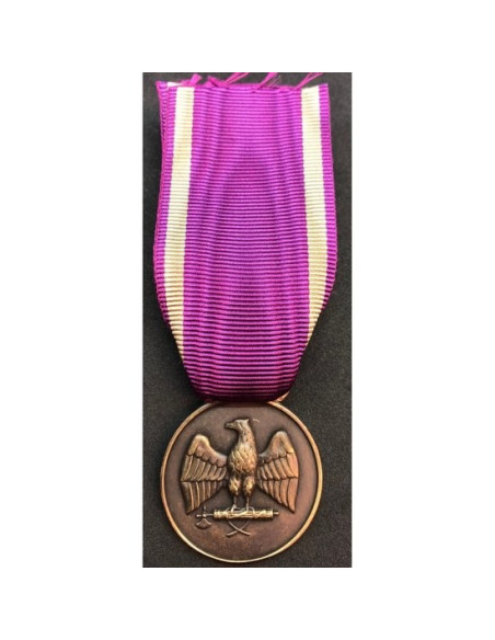 ordre civil de la médaille d'aigle romain