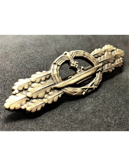 U-boot borstbadge brons