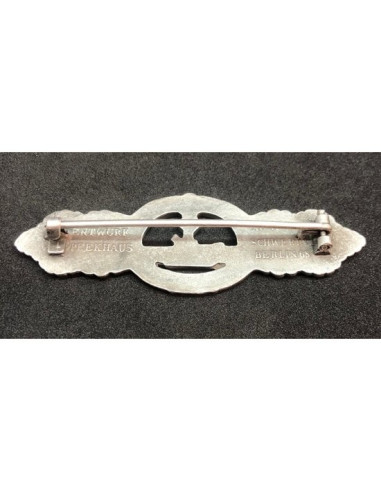 U-boot borstbadge zilver