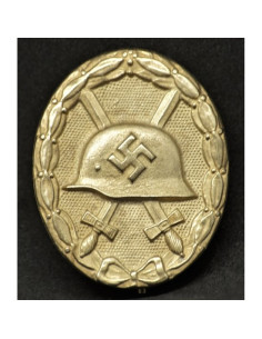 Wehrmacht wounded in combat badge gold
