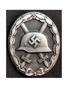 Wehrmacht argent badge blessure
