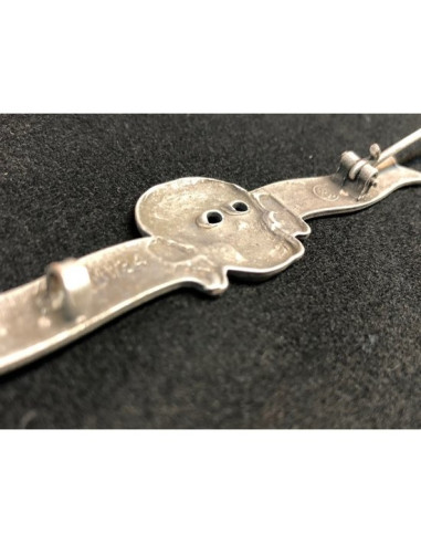 SS slogan badge silver