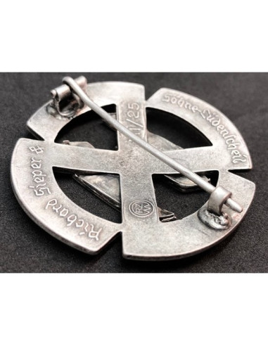 SS compétences argent badge