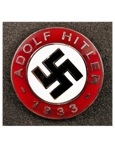 Adolf Hitler 1933 badge