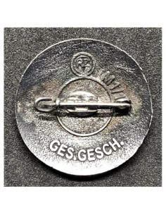 1933 Adolf Hitler badge 2