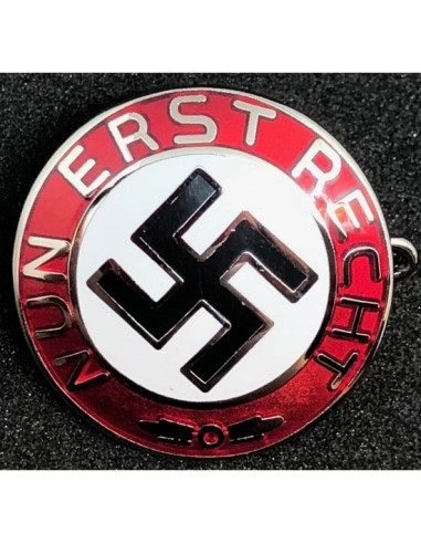 Nun Erst insigne droit