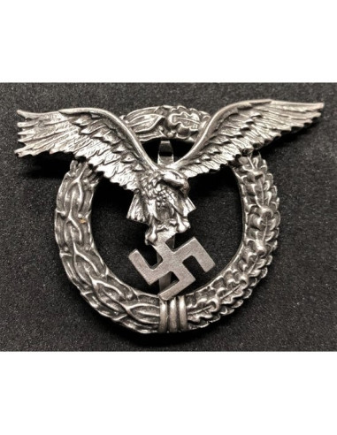 Nazi pilot badge round