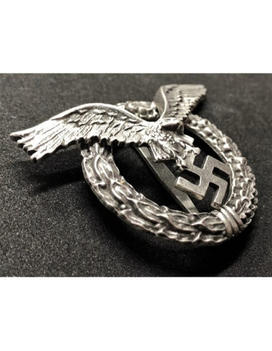 Nazi pilot badge round