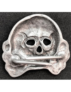 Totenkopf pet badge type 3 2