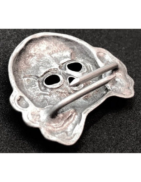 crâne bouchon type badge 3