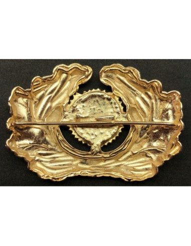 Oak leaves wreath cap badge gold