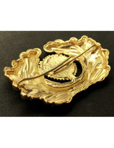  Oak leaves wreath cap badge gold