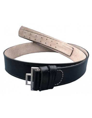 Les officiers de cuir noir