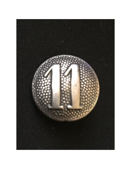 Regimental Button 11