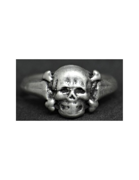 Kleine doodshoofd ring