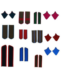 Choose Soviet shoulder boards & collar tabs