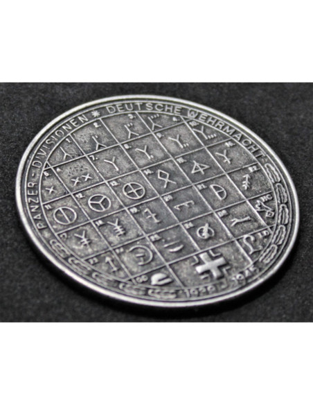 SS en Wehrmacht panzer divisies medaille
