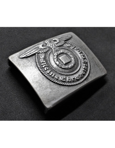 SS modern buckle denazified