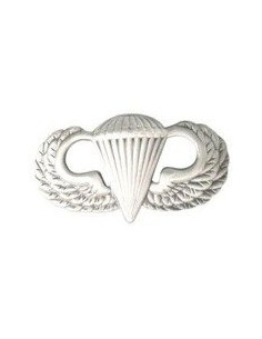 U.S. Army paratrooper badge