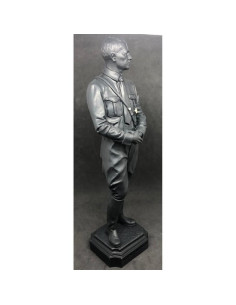 Adolf Hitler statue 2