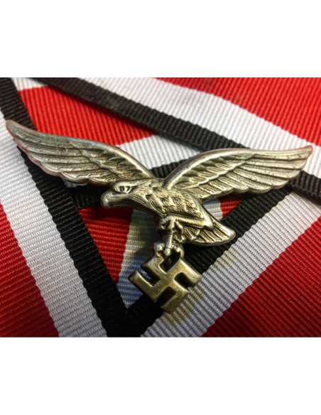 DAK metalen helm badge