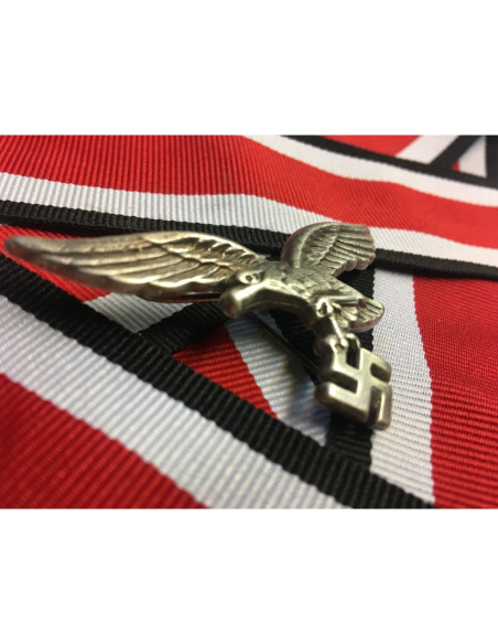 DAK metalen helm badge