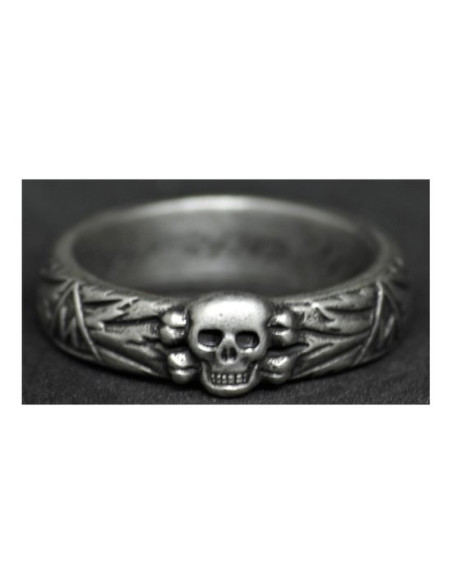 Panzer Meyer eerbetoon ring