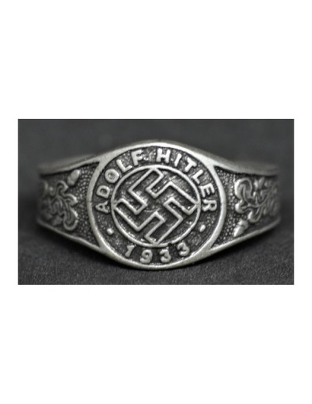 Adolf Hitler ring