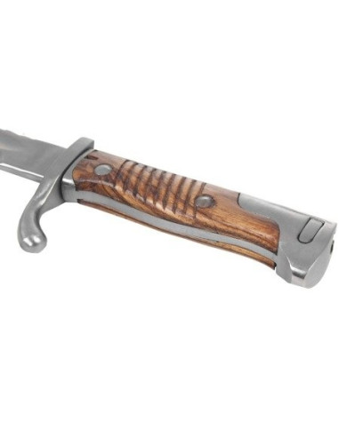 M98/05 German bayonet with saw