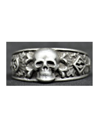 Nazi symbols ring
