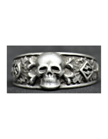 Nazi symbolen ring