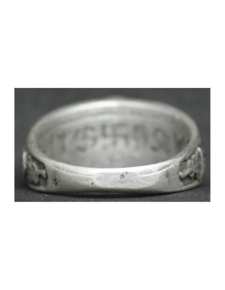 Nazi symbols ring