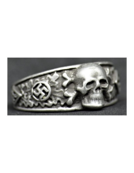 Nazi symbols ring