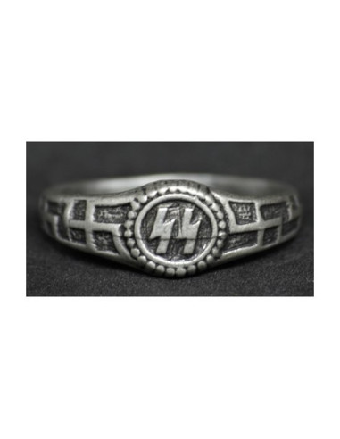 SS swastika ring