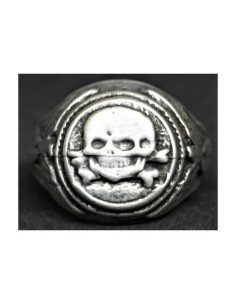 SS totenkopf ring