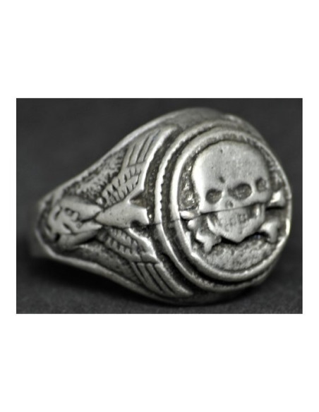 SS totenkopf ring