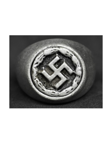 Swastika ring