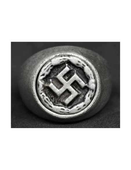 Swastika ring
