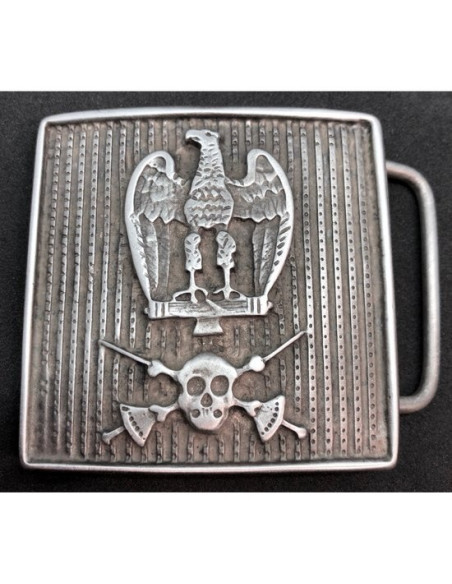 Mousquetaires Mussolini boucle moderne