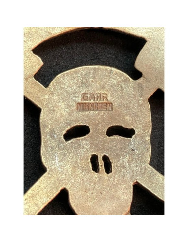 Sturmtruppen badge gold