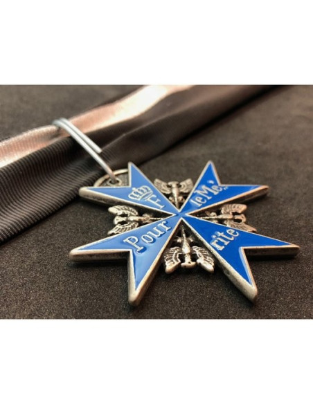 Pour le MÃ © rite bleu médaille